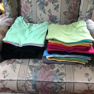 25 women’s T-shirts